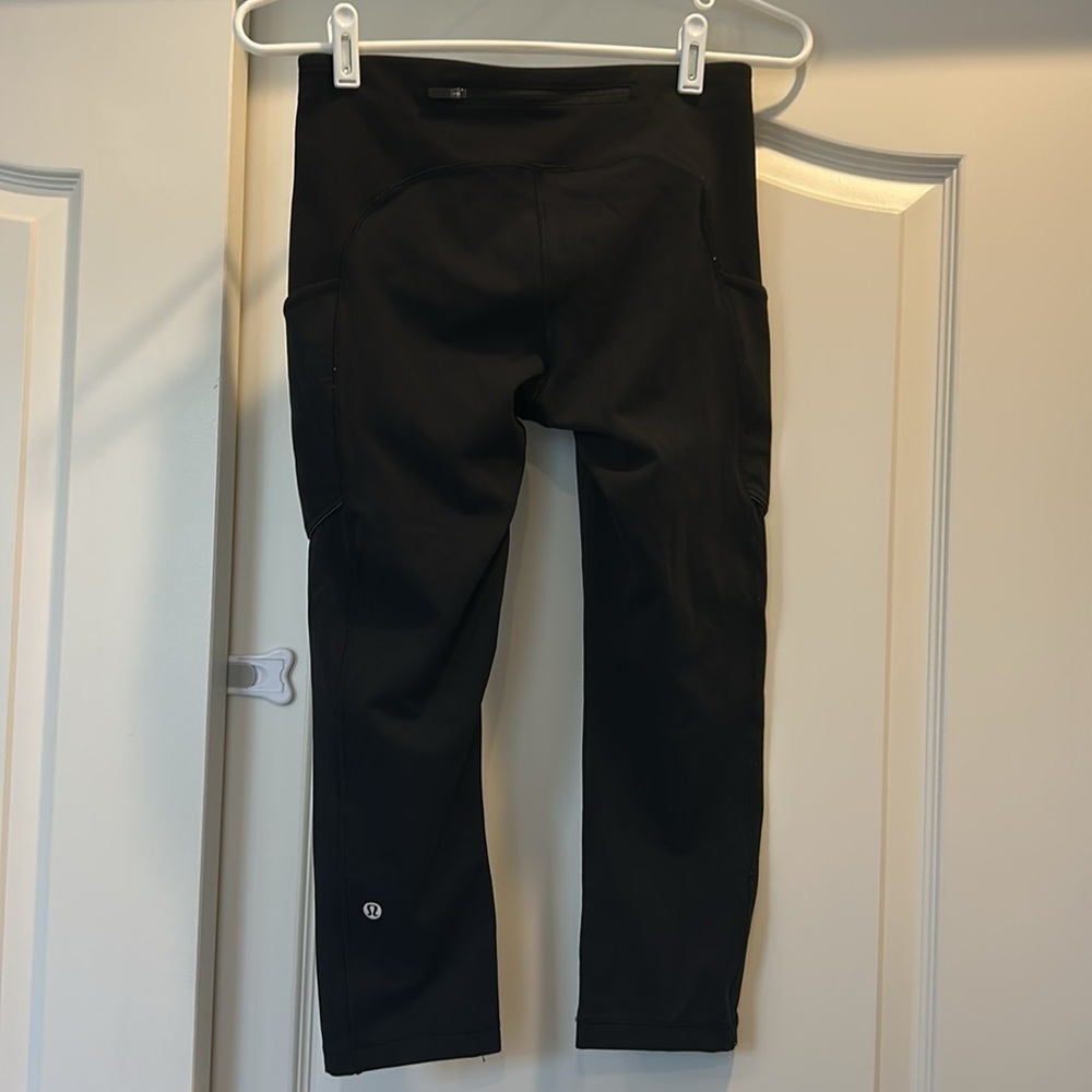 Lululemon Women's Speed Up Crop Leggings Color Black - Picture 4 of 8